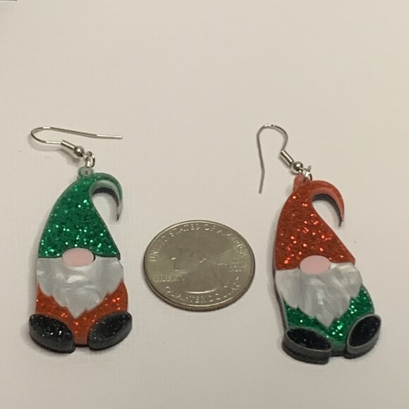 Gnome Earring, Dwarf Earring, Elf Earring, Christmas Earring, Gift Idea - Picture 4 of 4